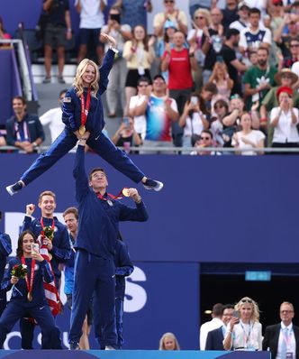 Czekali ponad 2 lata. W końcu odebrali olimpijskie złoto