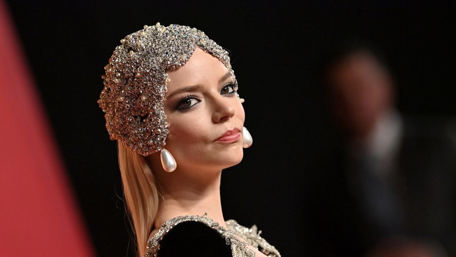 2024 Vanity Fair Oscar Party Hosted By Radhika Jones - Arrivals
BEVERLY HILLS, CALIFORNIA - MARCH 10: Anya Taylor-Joy attends the 2024 Vanity Fair Oscar Party hosted by Radhika Jones at Wallis Annenberg Center for the Performing Arts on March 10, 2024 in Beverly Hills, California. (Photo by Axelle/Bauer-Griffin/FilmMagic)
Axelle/Bauer-Griffin
bestof, topix