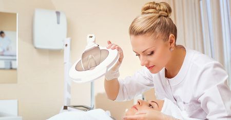 Darsonval – działanie, zastosowanie, efekty i wskazania do zabiegu