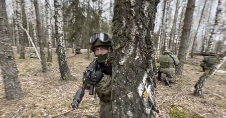 Niepełnoletni wzywani do wojska? Ukraina ostrzega o działaniach separatystów