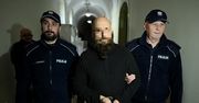 "Łowca nastolatek" oskarżony o 65 przestępstw. Sąd wyłączył jawność