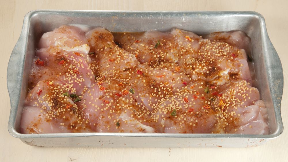 Mięso strusia – zdrowe, choć niedoceniane. Sprawdziliśmy, jak smakuje