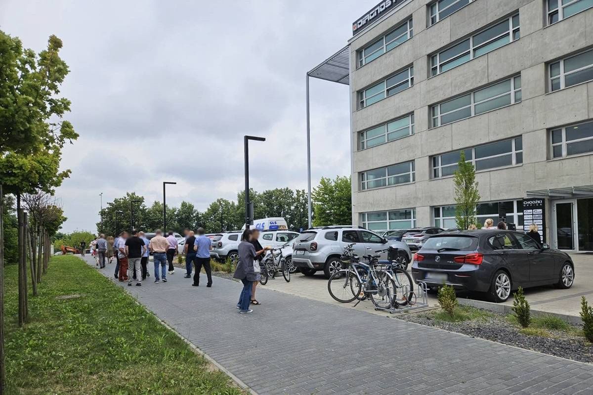 Alarm przeciwpożarowy w biurowcu Chodźki Office