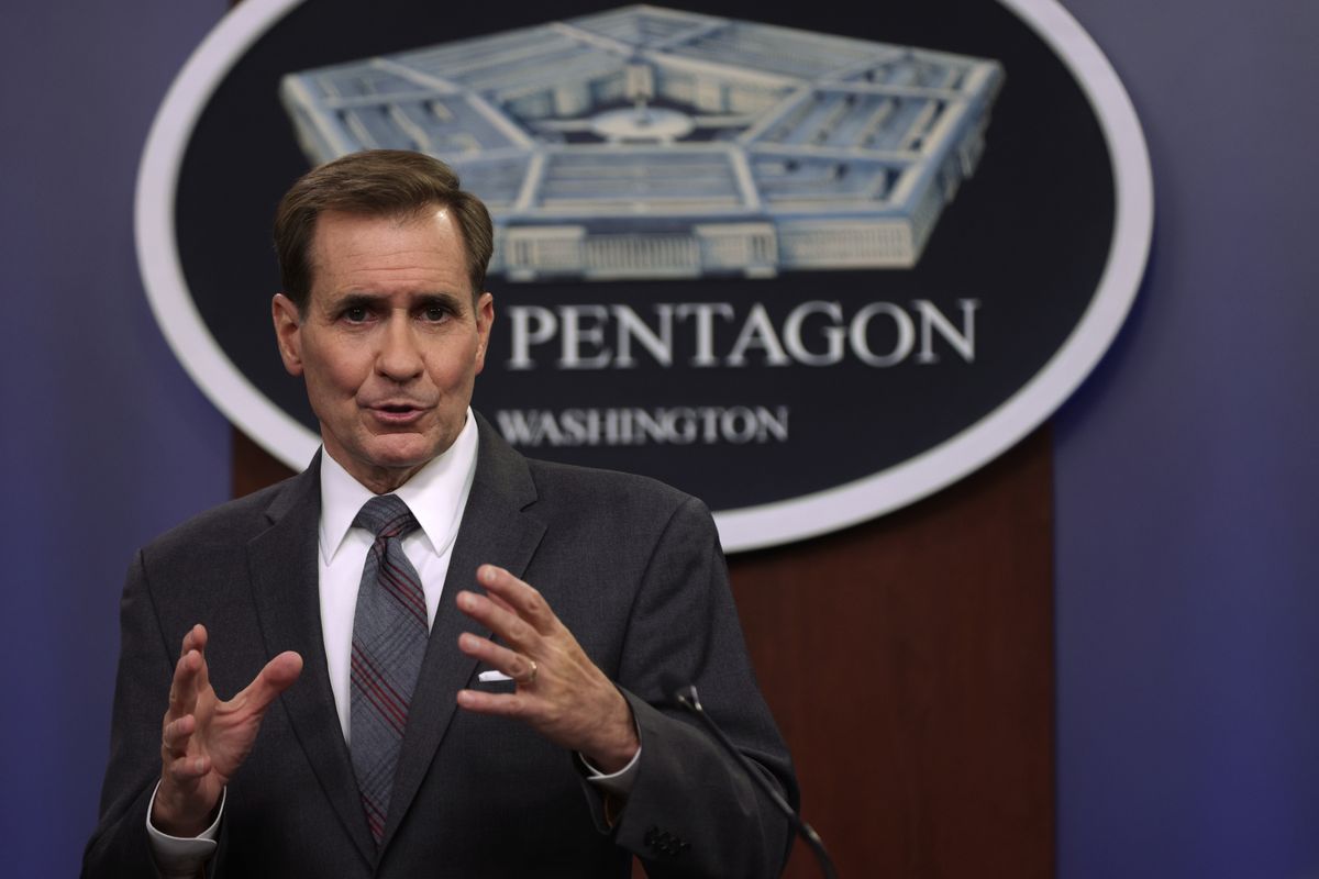 Pentagon: Żołnierze USA postawieni w stan wyższej gotowości. Na zdjęciu rzecznik Pentagonu John Kirby 