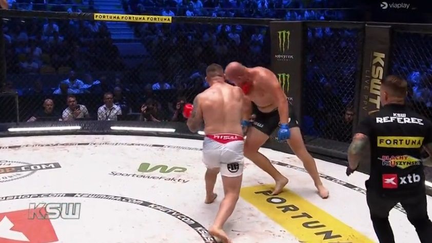 Twitter / Darko Stosić znokautował Stefana Vojcaka na KSW 84