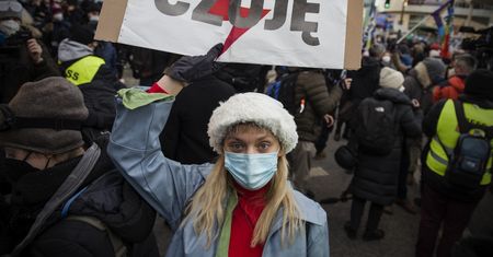 Aborcja w Polsce. Europejski Trybunał Praw Człowieka zasypany skargami