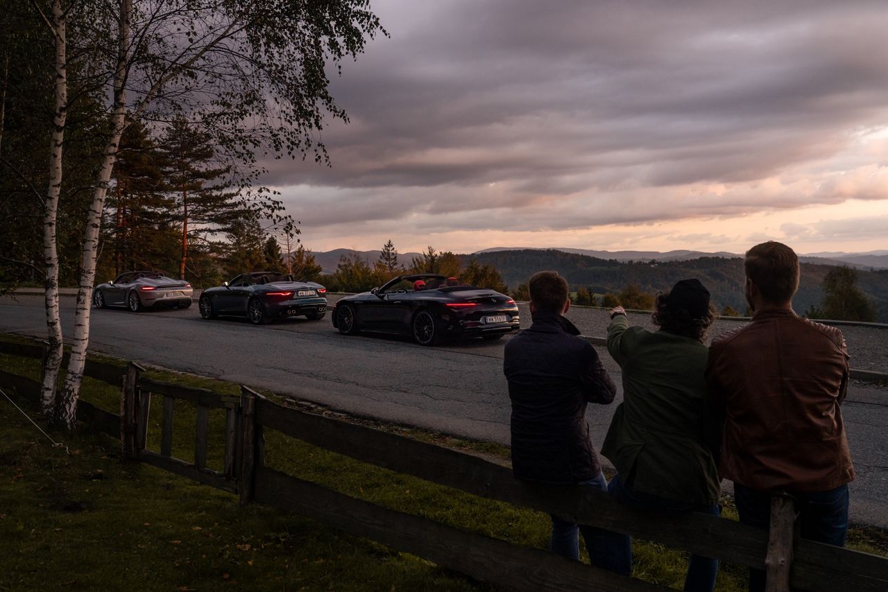 Porsche 718 Spyder vs. Mercedes-AMG SL 63 vs. Jaguar F-Type P450 