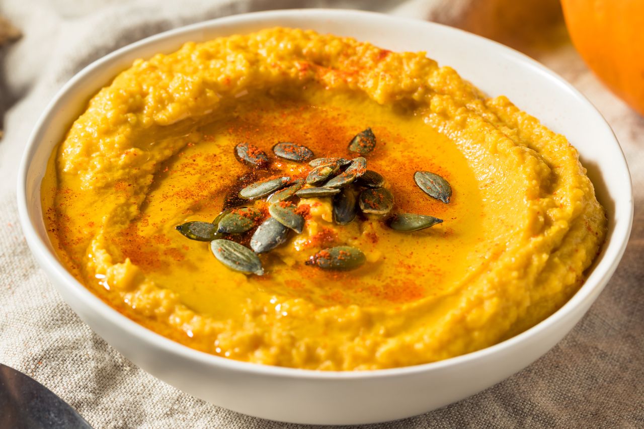 Sezonowe warzywo wrzucam do blendera. Pasuje do pieczywa lepiej niż masło czy hummus