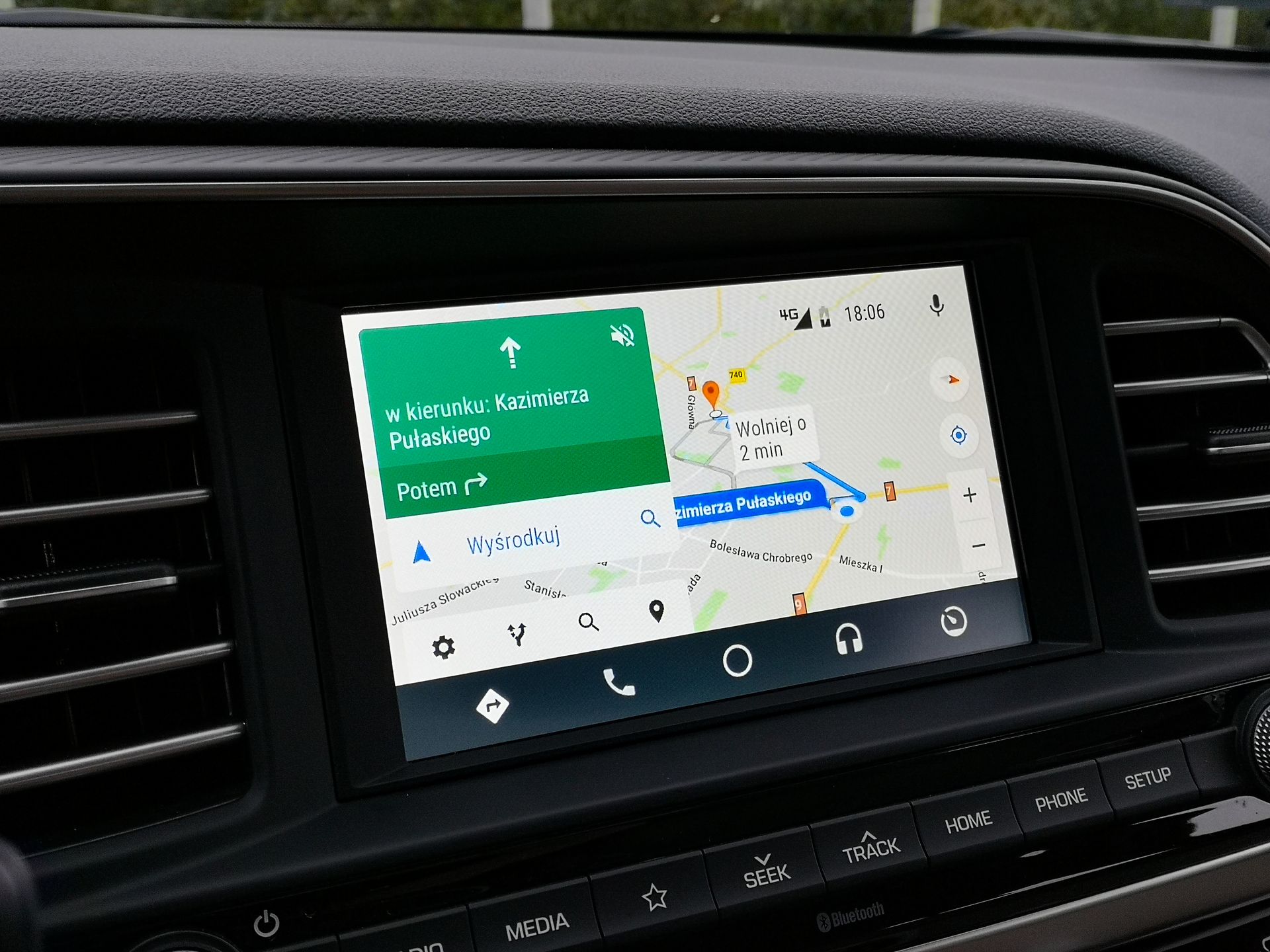 Hyundai Elantra: Hyundai SmartSense, Android Auto i kamera cofania 7