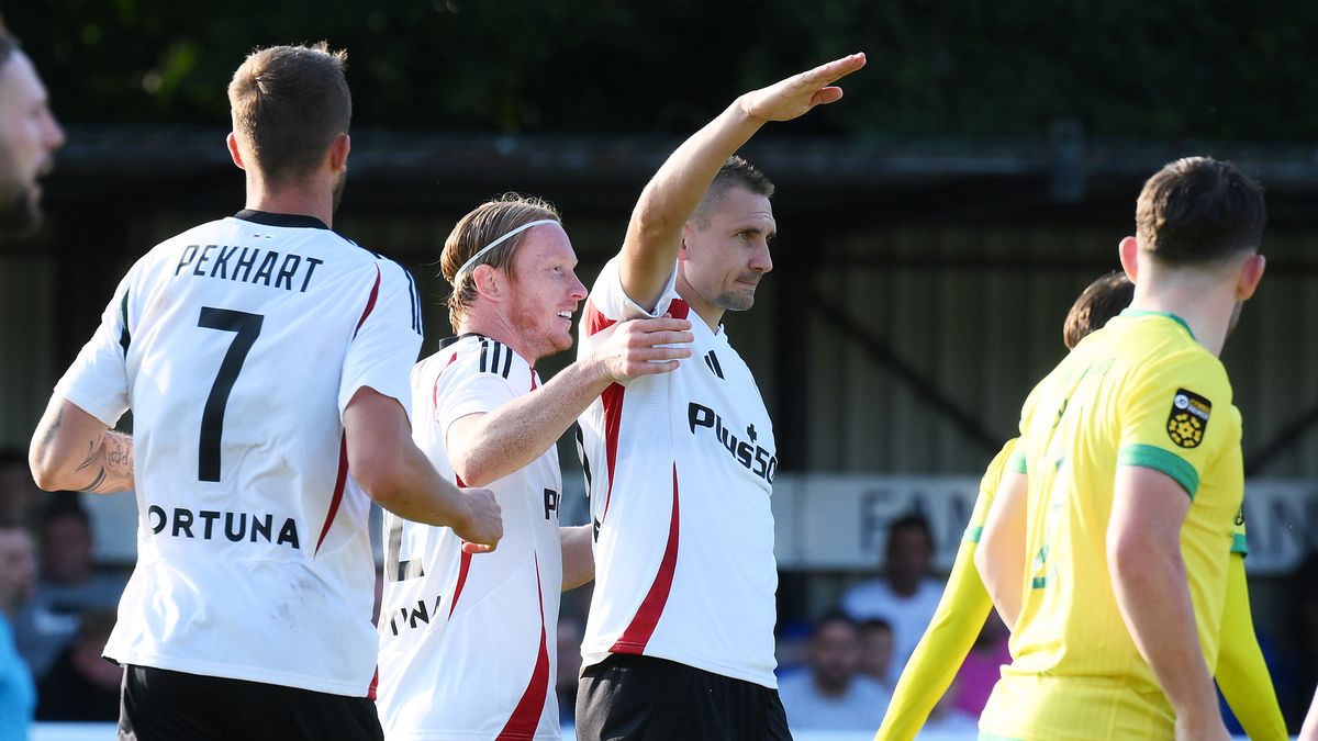 Getty Images / Ben Roberts / Na zdjęciu: Legia Warszawa pewnie pokonała Caernarfon Town FC