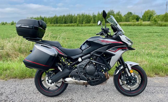 Test: Kawasaki Versys 650 – kompaktowa podróż