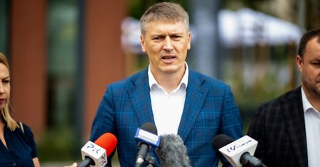 Zarobił pół miliona na wynajmie. Zapłacił podatek od 70 tys. zł