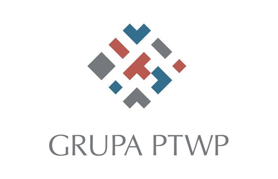 PTWP latem ze wzrostem przychodów i stratą