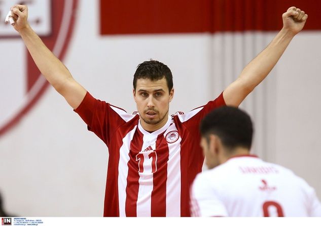 Fabian Drzyzga w barwach Olympiakosu / Foto: volleyleague.gr