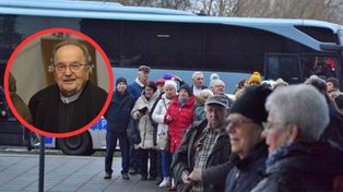 Toruń: Impreza Radia Maryja. Ojciec Dyrektor krążył wśród wiernych