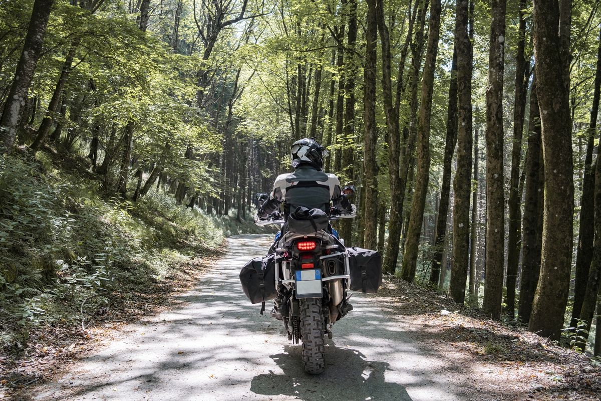 Przed wycieczką motocyklową warto się przygotować.