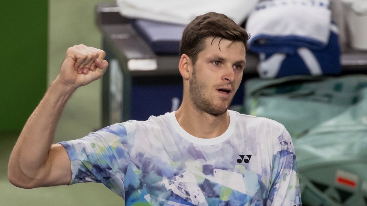 PAP/EPA / Alex Plavevski / Na zdjęciu: Hubert Hurkacz