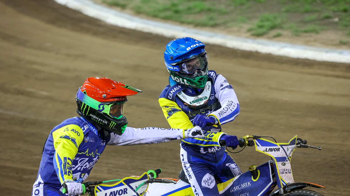 WP SportoweFakty / Julia Lambert / Na zdjęciu: Patryk Dudek (kask czerwony) i Mikkel Michelsen (kask niebieski)