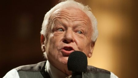Zetknął się z wieloma przejawami niechęci i nienawiści