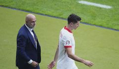 To nie jest kolejny taki sam tekst o Lewym i Probierzu. Czego ci dwaj nauczyli nas o komunikacji?