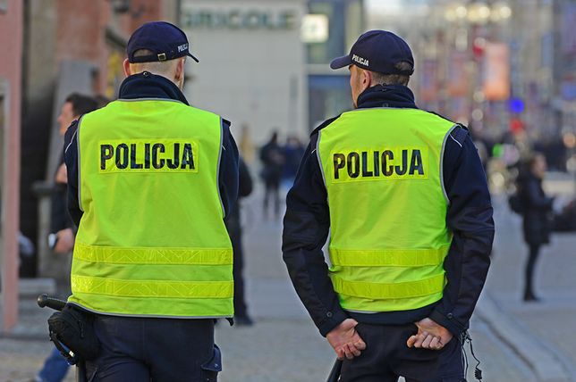Warszawa. Agresywny mężczyzna został zatrzymany przez policję