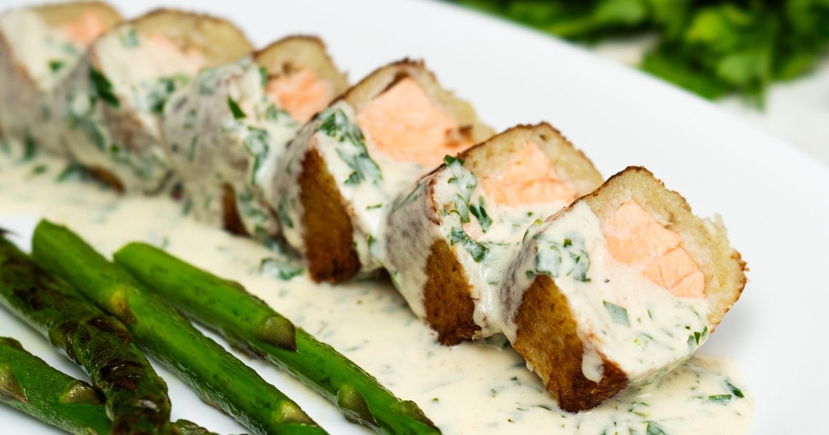 Potato-wrapped salmon skewers: An elegant homemade delight