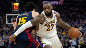 Aż 14 meczów w NBA! Edwards lepszy od Jokicia, LeBron zmierzył się z Currym