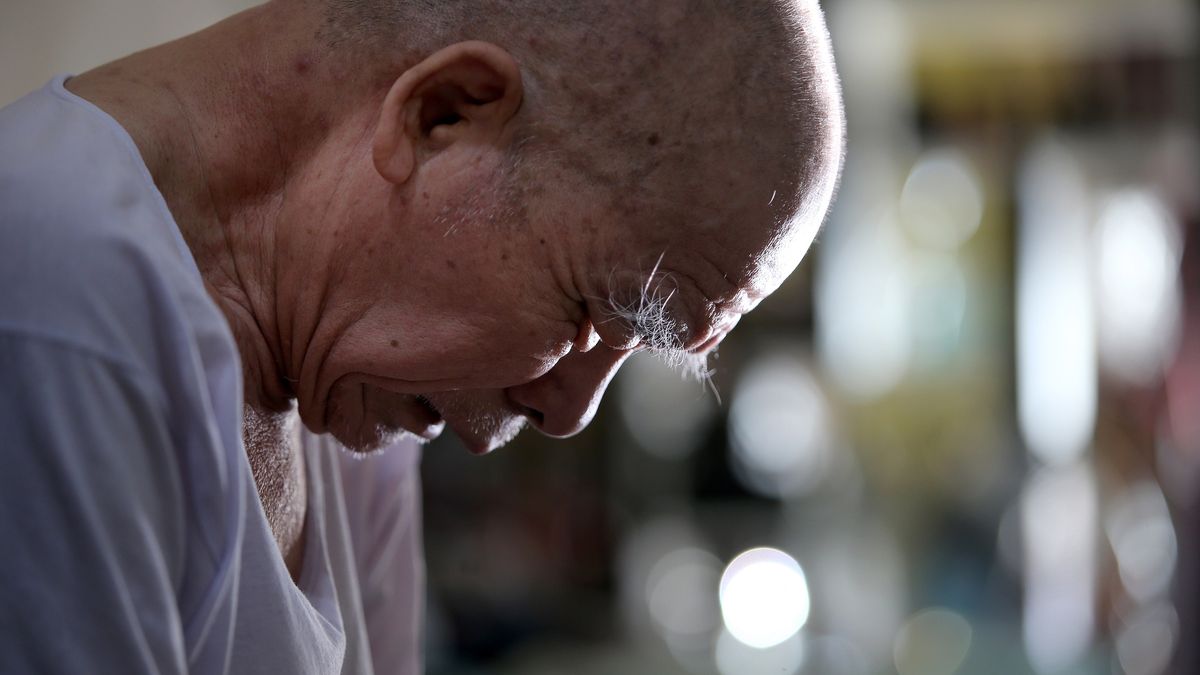 Asian Senior Man
An Asian senior man sitting at living hall alone.
Alex Liew