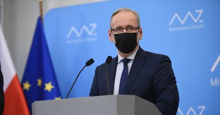Od środy obowiązują nowe obostrzenia. Co się zmieni?