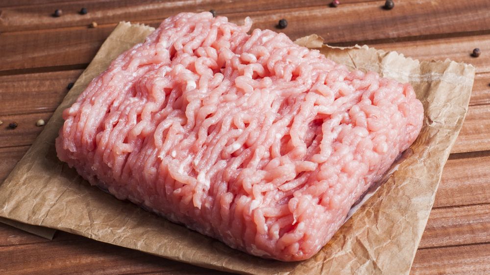 Odtłuszczone, surowe mięso mielone z indyka