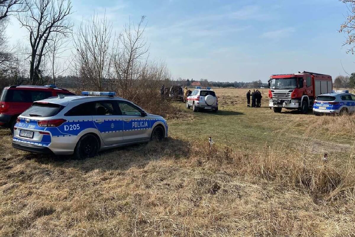 Służby na łąkach monitorują sytuację z wypalaniem traw