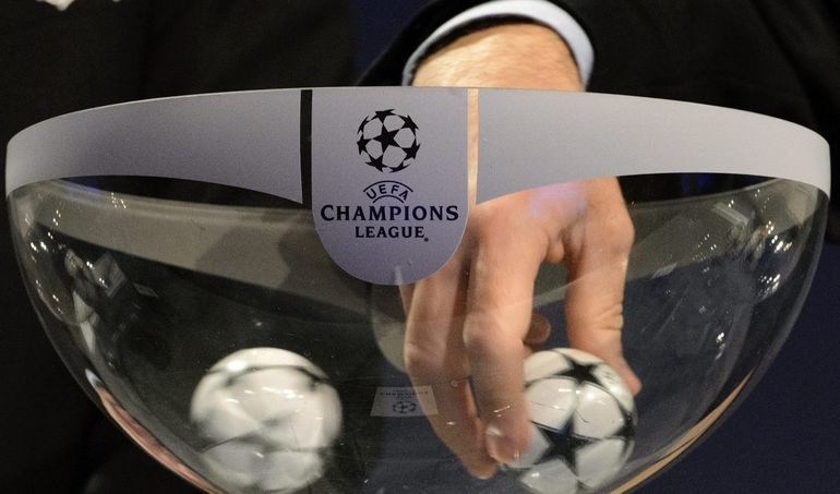 W czwartek 32 kluby poznają rywali w fazie grupowej Ligi Mistrzów