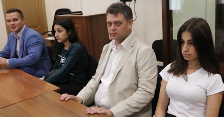 Siostry Chaczaturian z szansą na uniewinnienie. Ich ojciec uznany za pedofila