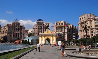 "Wierzyciele Ukrainy muszą pójść na ustępstwa". Brytyjski dziennik o niewystarczającej pomocy dla Kijowa