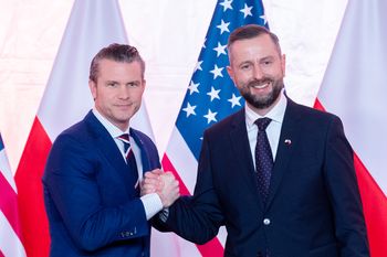 Bliżej stałej bazy USA w Polsce? "Nie powinniśmy się przywiązywać"