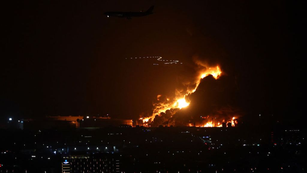 Zdjęcie okładkowe artykułu: Getty Images / Lars Baron / Na zdjęciu: pożar rafinerii w Arabii Saudyjskiej 