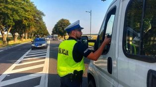 Lubliniec: Jechał slalomem i był pijany. Policja zatrzymała 47-latka na obwodnicy