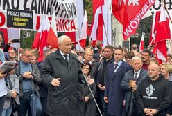 Posłowie PiS niezadowoleni z wiecu w czasie powodzi. "Ten spęd trzeba było przełożyć"