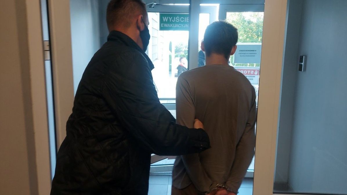 28-latek więził w mieszkaniu byłą partnerkę 