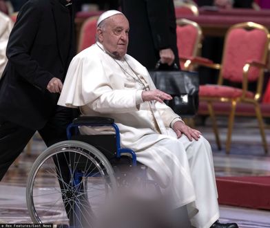 Kardynał przekazał informacje ze szpitala. Wiadomo, co z papieżem