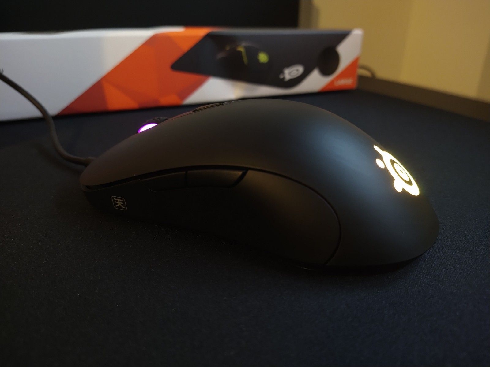 SteelSeries Sensei Ten: mysz, która krzyczy, że jest dla graczy, a nie musi tego robić (test) 5
