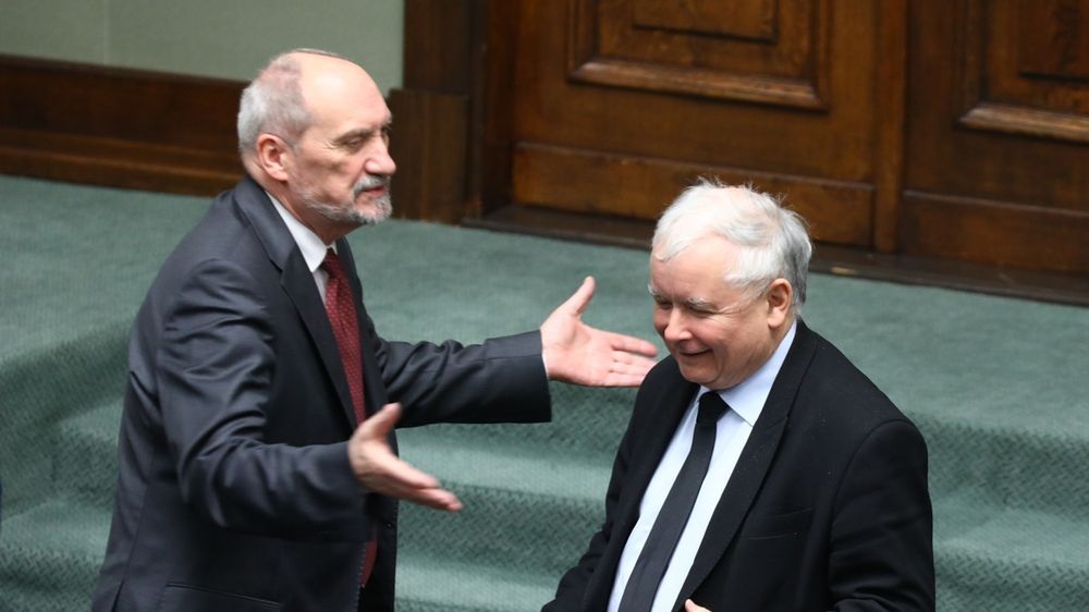 Rząd PiS po raz kolejny chce się rozliczać z PRL