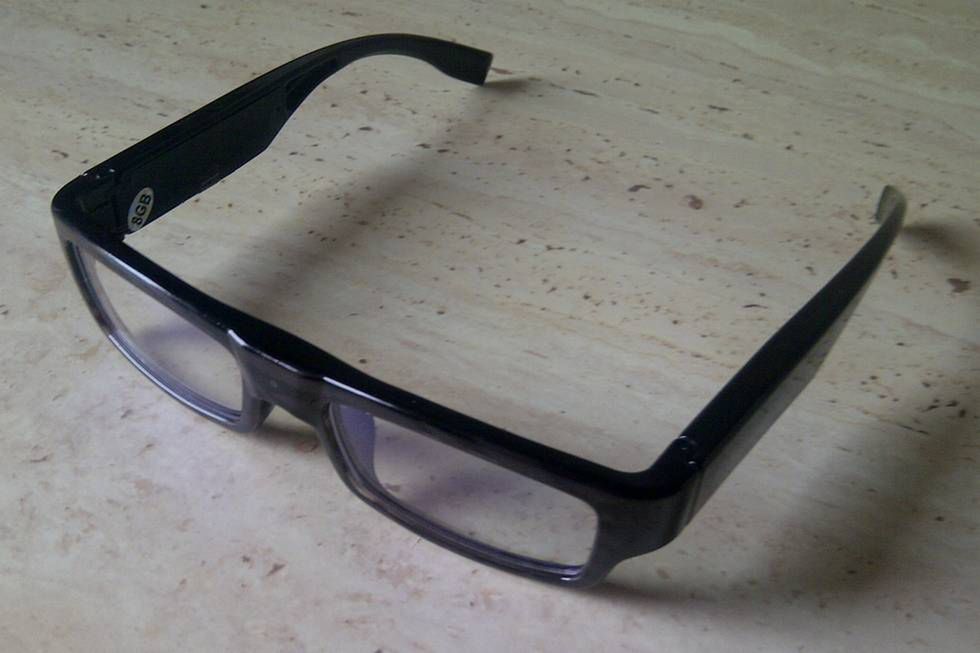 Idealny gadżet dla szpiega: okulary OTP-GL300C z wbudowaną kamerą 5