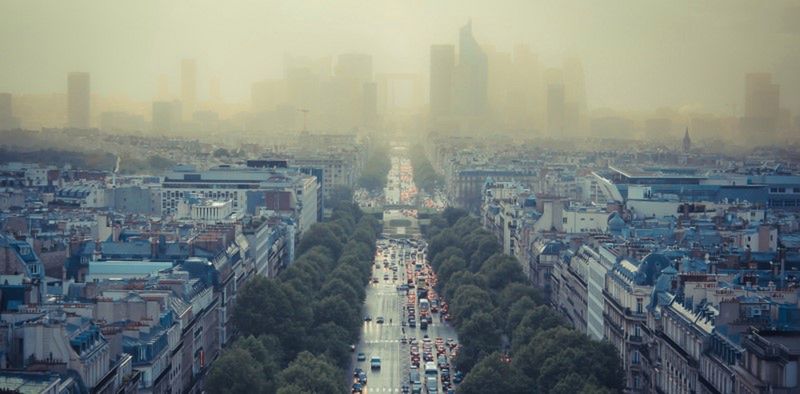 Paryż - rekordowe zanieczyszczenie powietrza