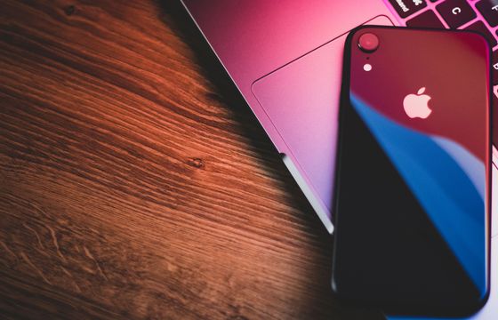 Apple przegrało sprawę o patent. Zapłaci rekordowe 5,7 mld