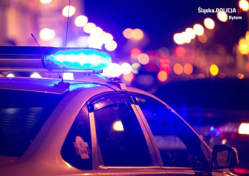 Policjanci z Bytomia, po pościgu, złapali dwóch pijanych kierowców.