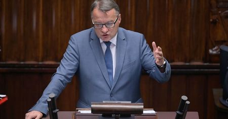 Afera Pegasusa. Biernacki: Prokuratura powinna wyjaśnić, czy Kaczyński złamał tajemnicę państwową