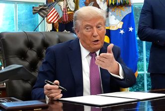 Zwolnienia z ceł. Trump podpisał decyzję ws. części importu