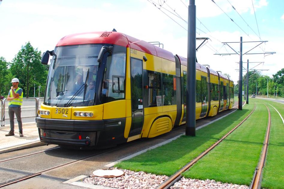 Warszawa. Od soboty przedłużone zostaną linie tramwajowe 17 i 2 do osiedla Winnica. Dłuższą trasę będą też mieć autobusy 509 i N09 (Urząd Miasta st. Warszawa)