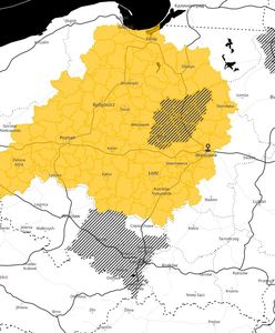 Alert IMGW. W 10 województwach gęsta mgła, a na Podkarpaciu oblodzone drogi